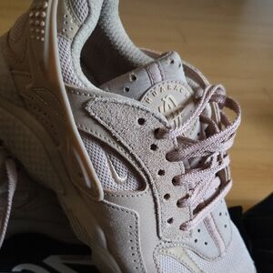 Nike Kids Light Cream Color Sneakers